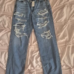 NEW American Eagle Outfitters Sky Blue High Rise Distressed Mom Jeans